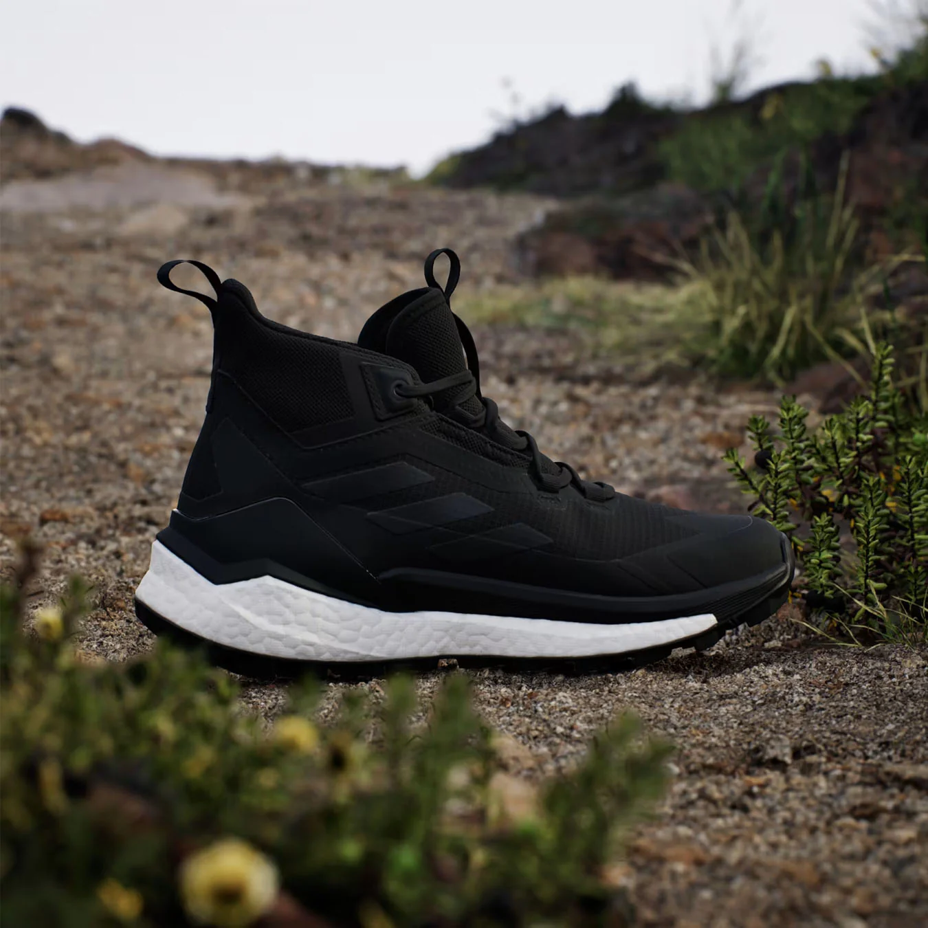 Adidas Terrex Womens Free Hiker 2 Gore-Tex Hiking Shoes Core Black / Core Black / Cloud White - Image 2