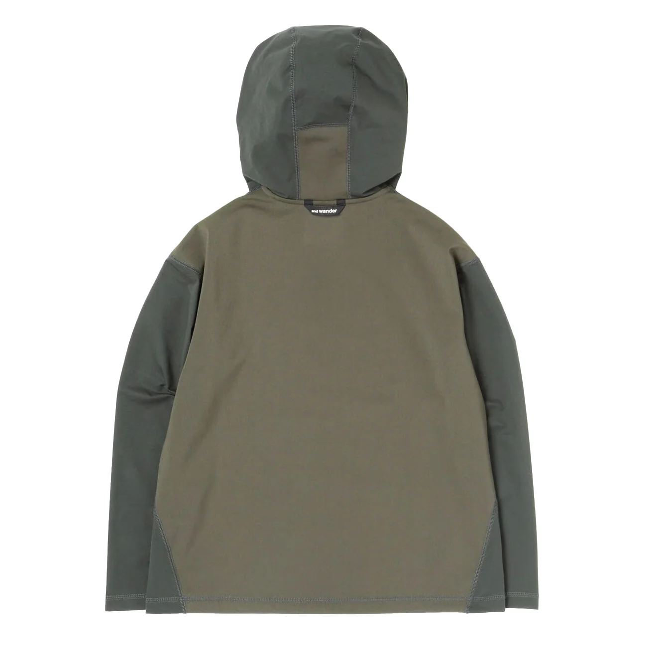 And Wander Hybrid Warm Pocket Hoodie Dark Green - Image 2