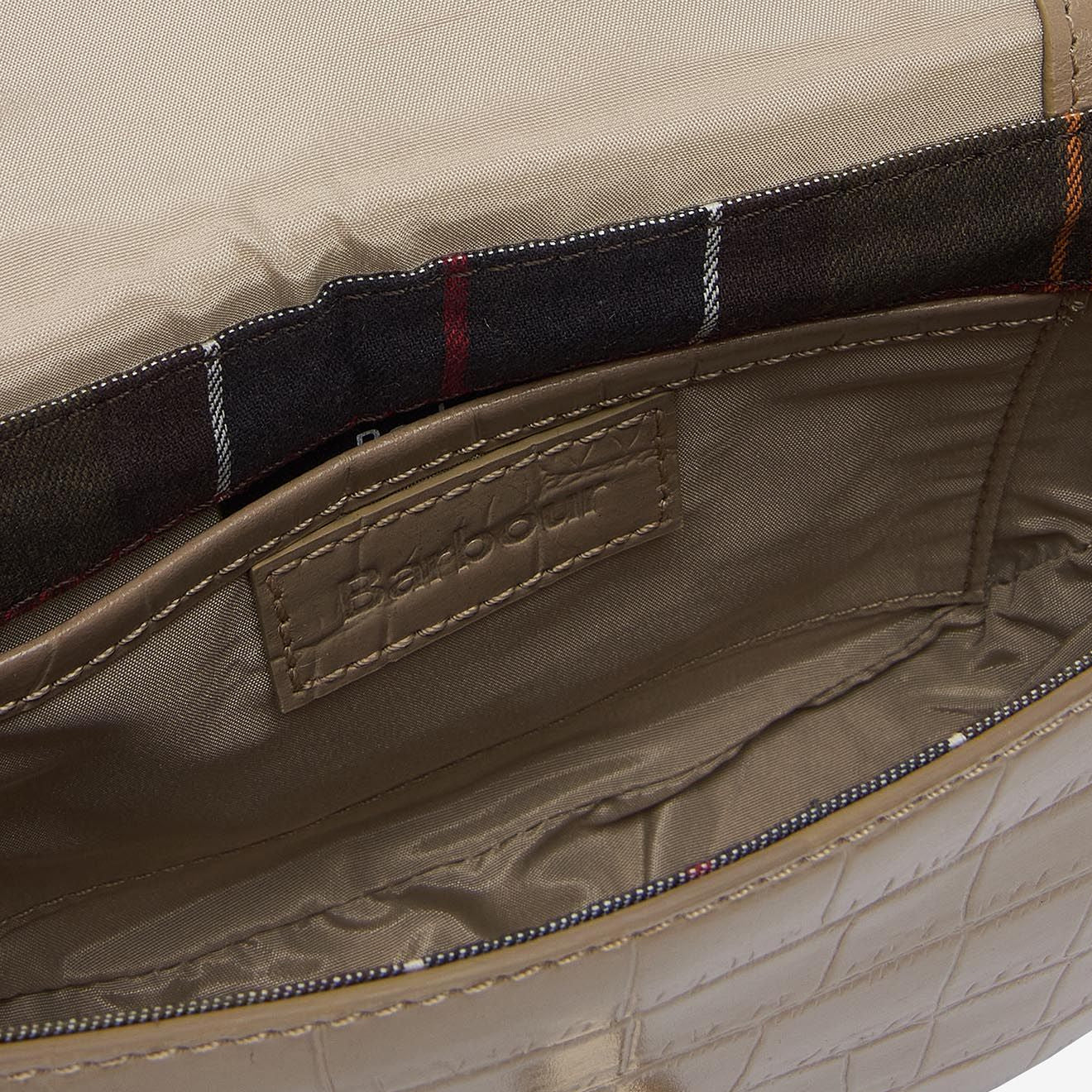 Barbour Eilein Leather Saddle Bag Honey - Image 2