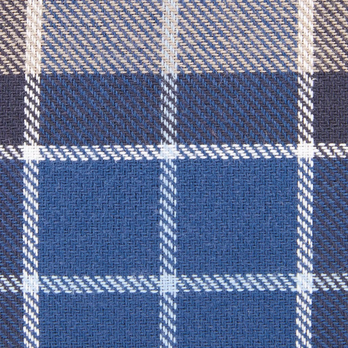 Barbour Womens Tartan Makeup Back Small Tempest Trench Tartan - Image 4