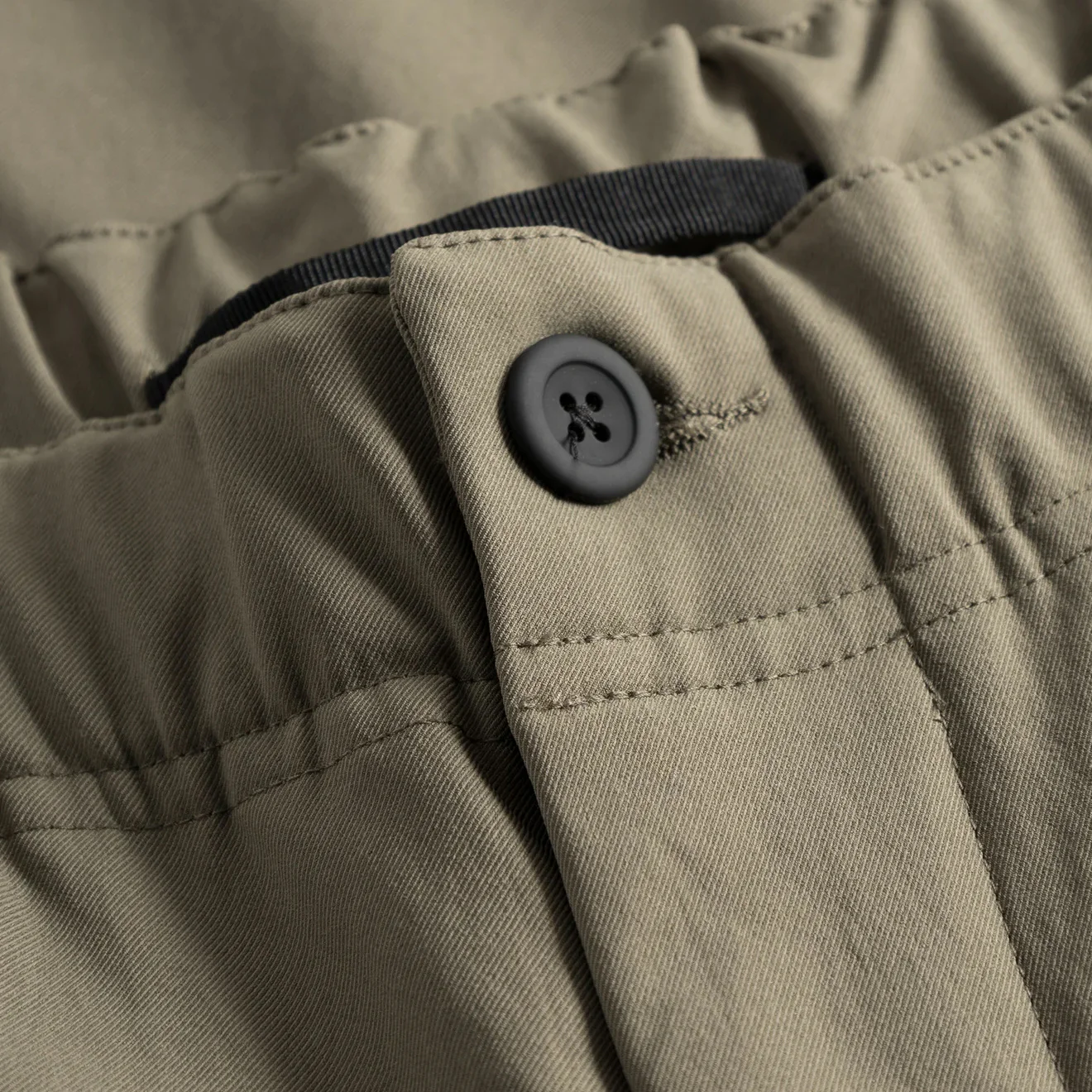 Norse Projects Ezra Relaxed Solotex Twill Trouser Sediment Green - Image 5