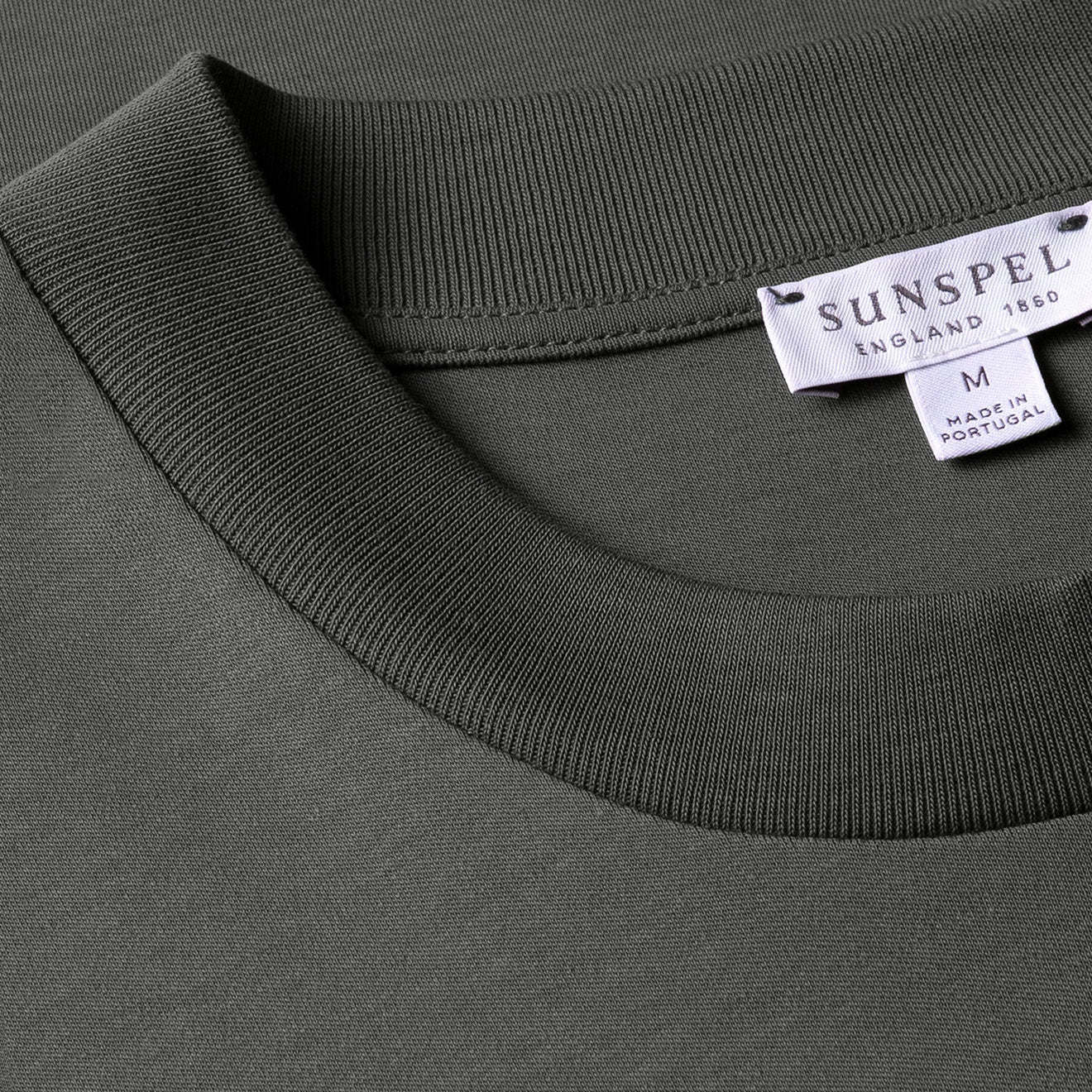 Sunspel Relaxed Fit Heavyweight Supima Cotton T‑Shirt Drill Green - Image 2