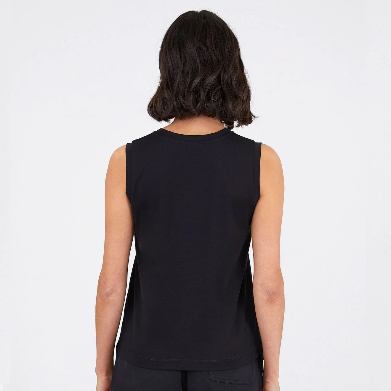 Sunspel Womens Boy Fit Tank T-Shirt Black - Image 3