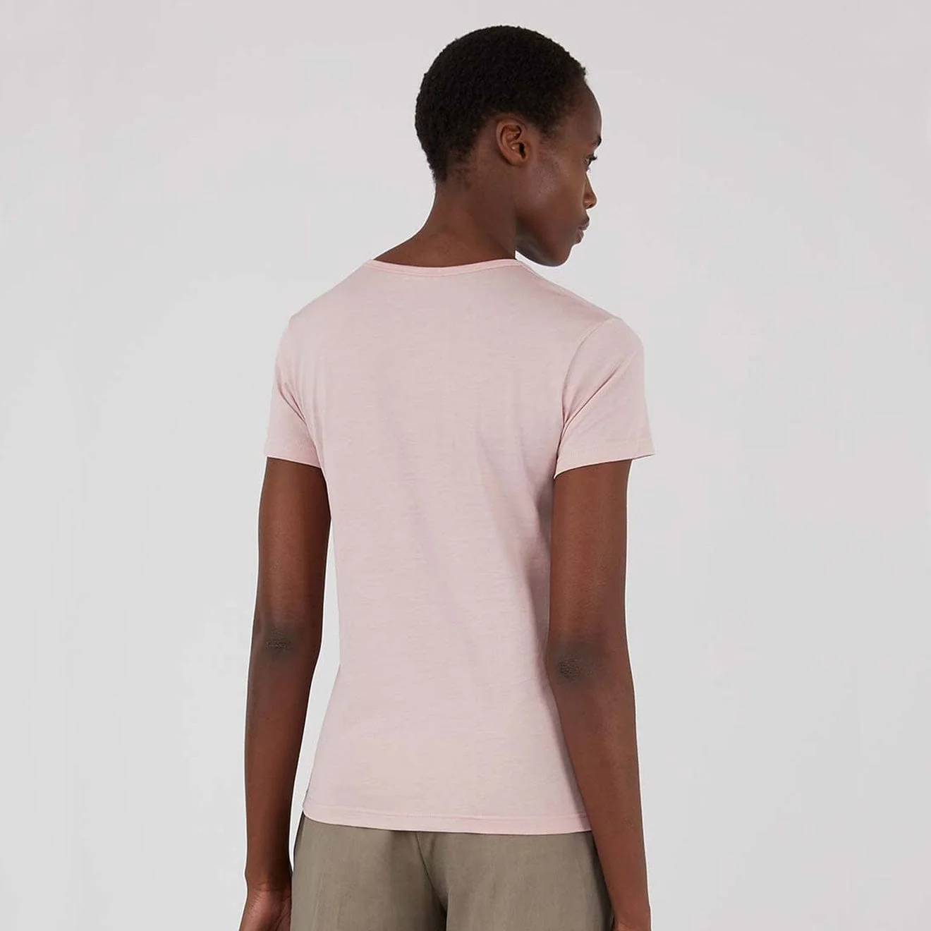 Sunspel Womens Classic T-Shirt Shell Pink - Image 3